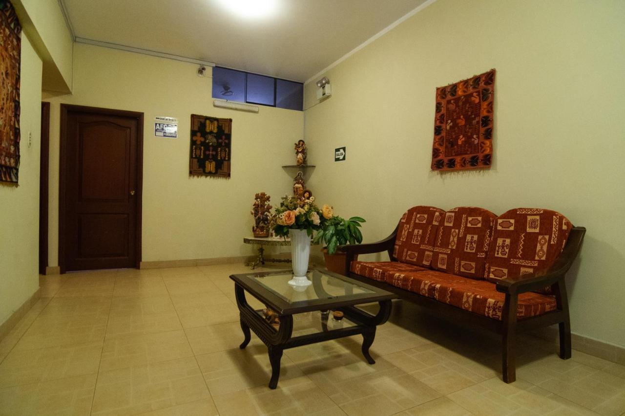 Hotel Sierra Dorada Аякучо Екстериор снимка